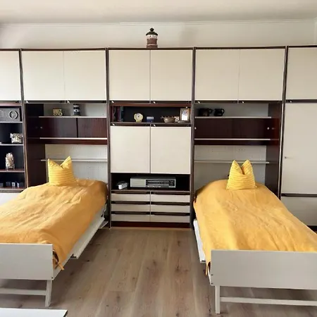 Tief 10 Strandkieker Meerblick 1102 *
