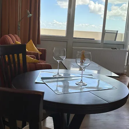 Tief 10 Strandkieker Meerblick 1102 *